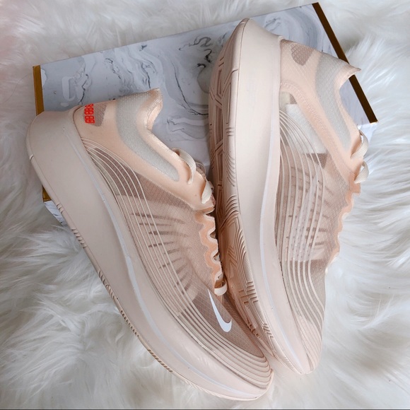 Nike zoom fly - Picture 6 of 8